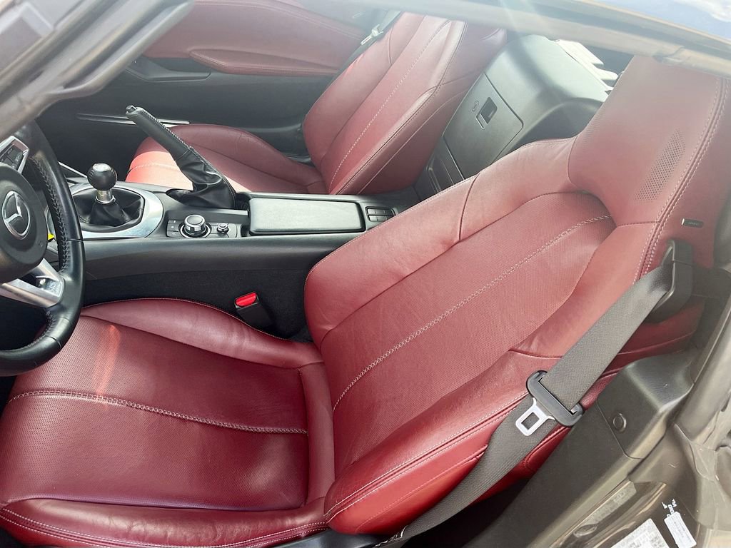Used 2020 MAZDA MX-5 Miata RF Grand Touring image 21