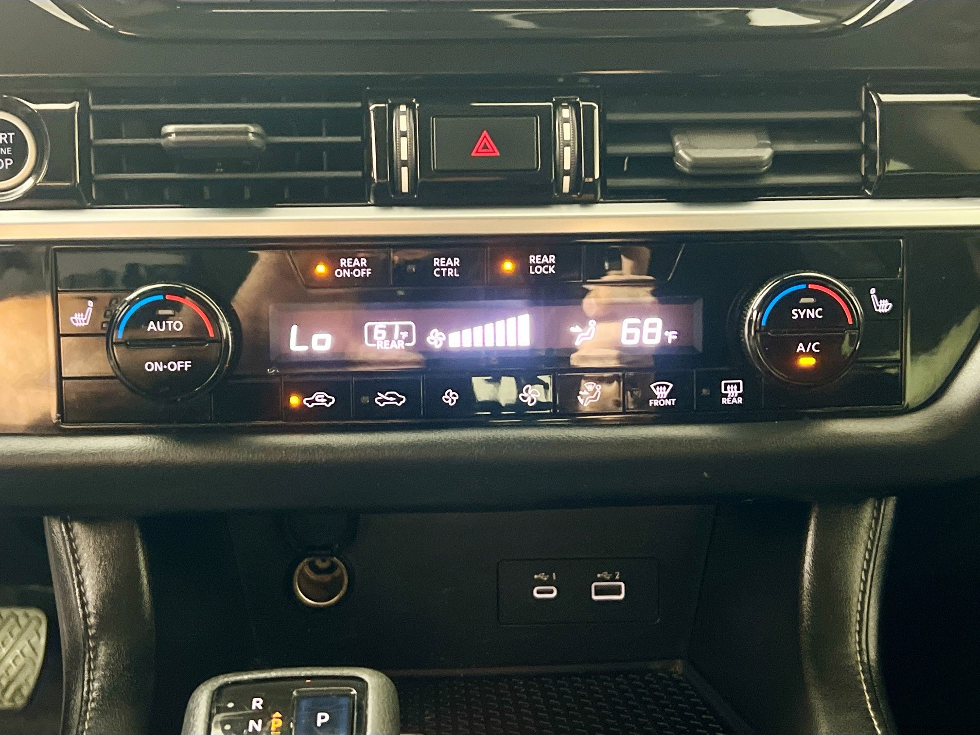 Used 2022 Nissan Pathfinder SV FWD image 26