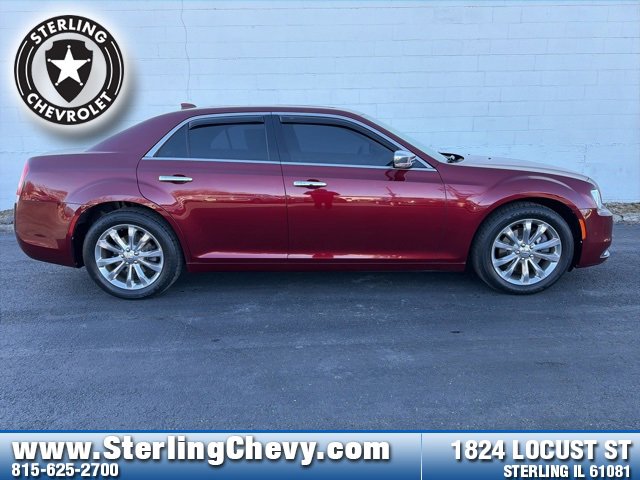 Used 2019 Chrysler 300 Limited w/ Safetytec Plus Group image 6