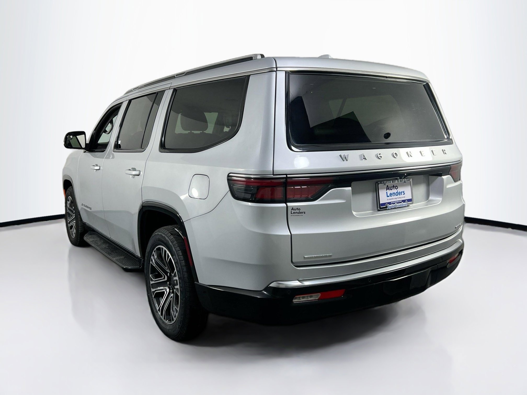 Used 2022 Jeep Wagoneer Series III w/ Flexible Seating Group image 7