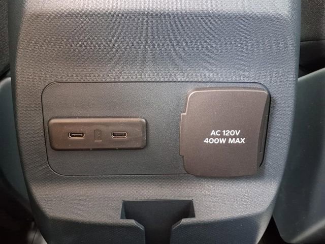 New 2025 Ford Maverick XLT w/ XLT Luxury Package AWD/4WD image 7