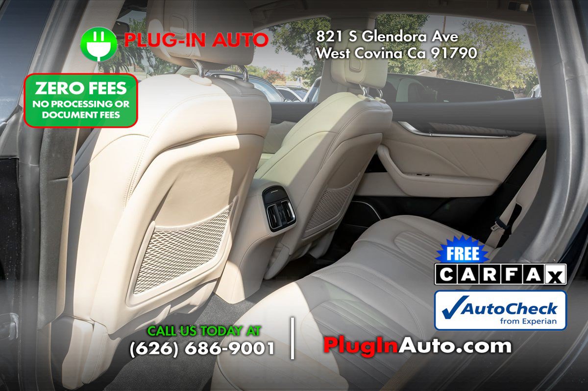 Used 2022 Maserati Levante Modena AWD/4WD image 11