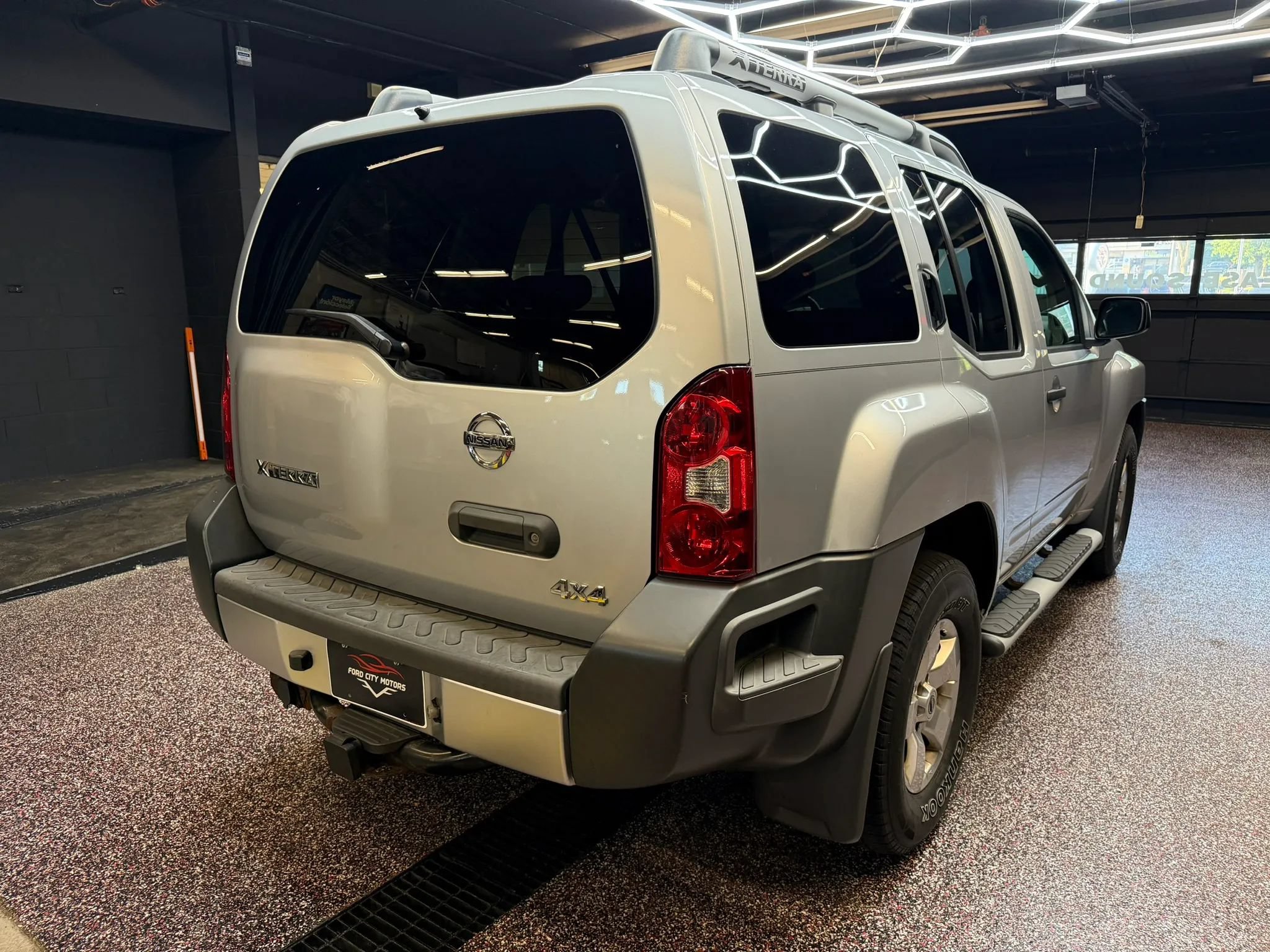 Used 2009 Nissan Xterra S w/ X Gear Pkg AWD/4WD image 9