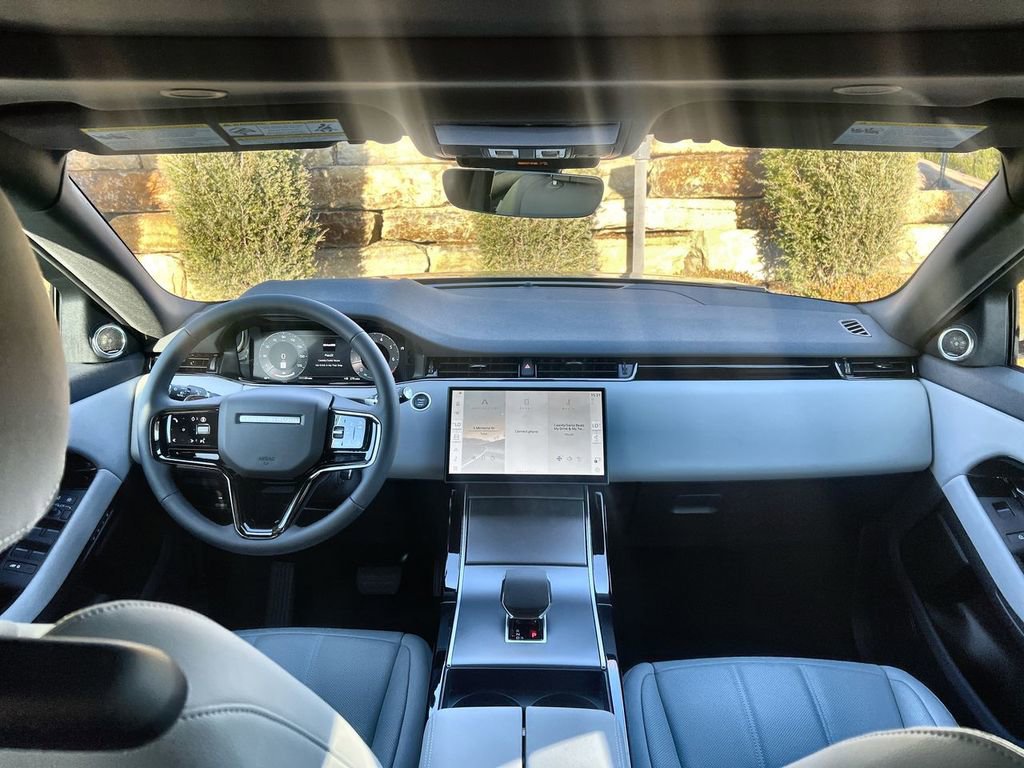 New 2026 Land Rover Range Rover Evoque S AWD/4WD image 12