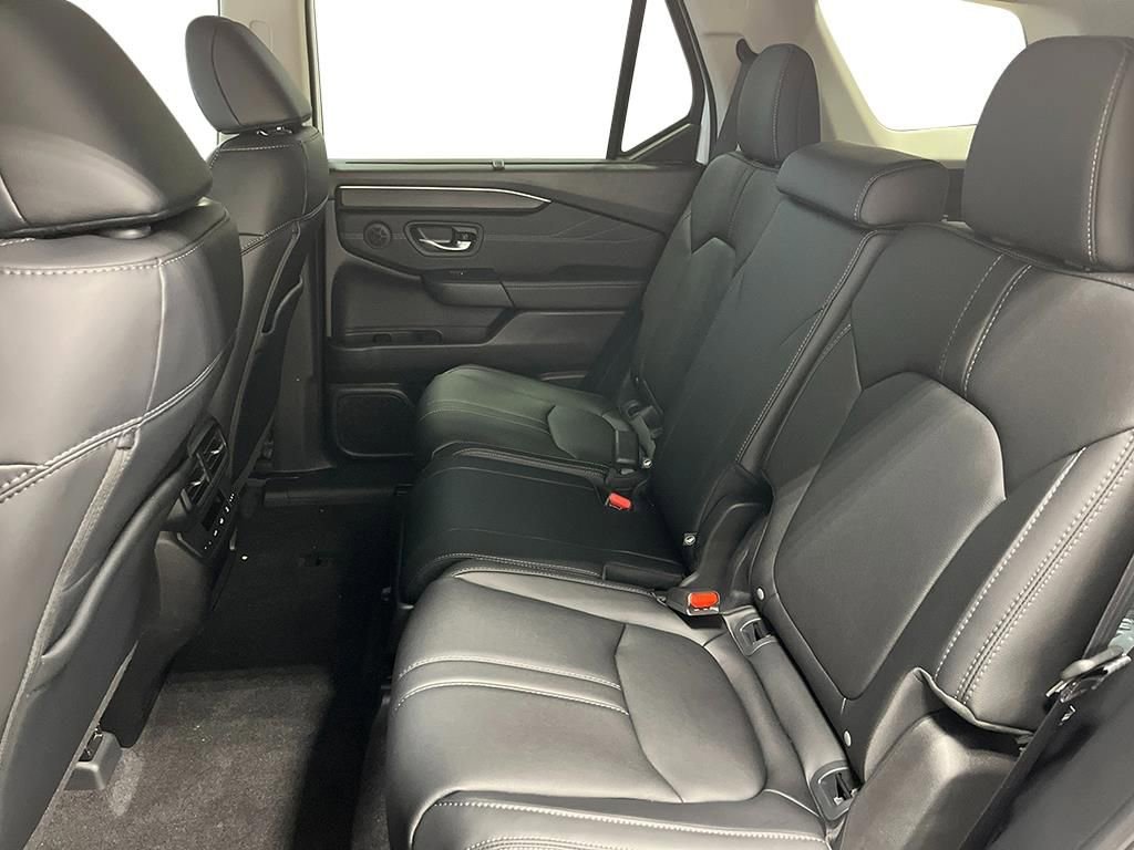 New 2026 Honda Pilot Touring image 22