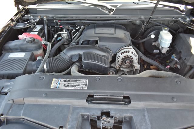Used 2009 Chevrolet Tahoe LTZ AWD/4WD image 49