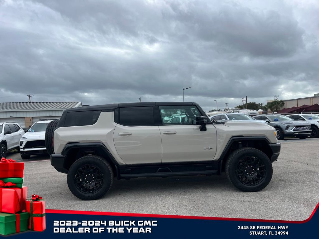 New 2026 GMC Hummer EV SUV image 8