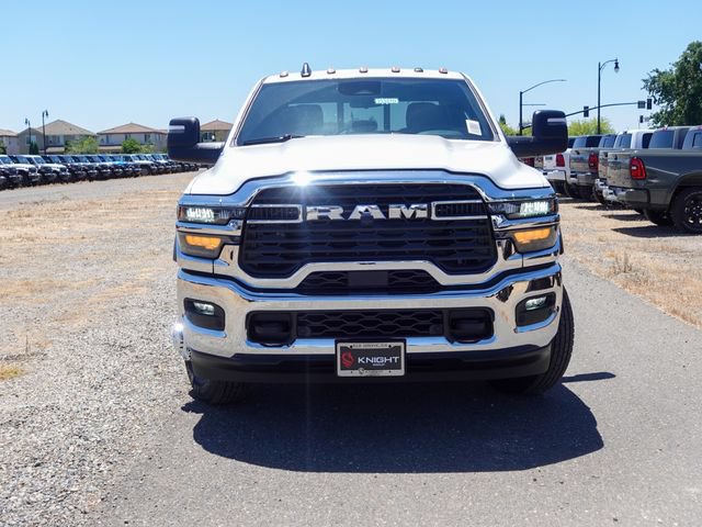 New 2026 RAM 3500 Tradesman AWD/4WD image 2