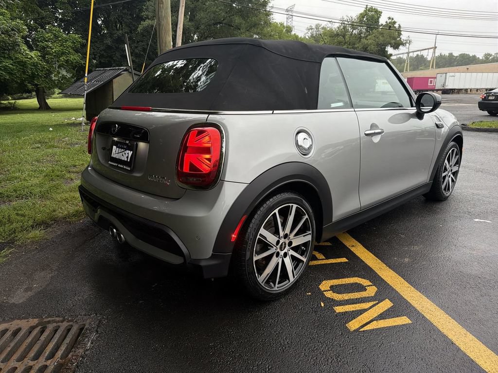 Used 2024 MINI Cooper S FWD image 8