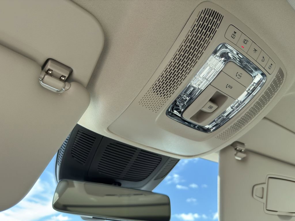 New 2026 Mercedes-Benz GLS 450 4MATIC image 25