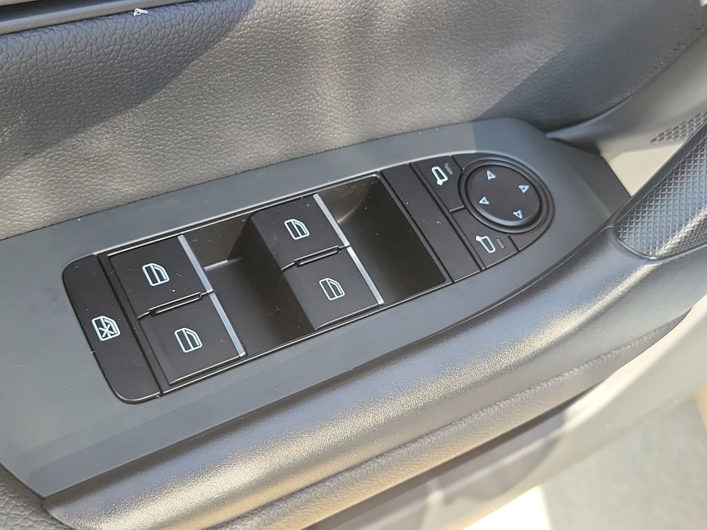 New 2026 MAZDA CX-50 AWD 2.5 Hybrid w/ Weather Package image 17