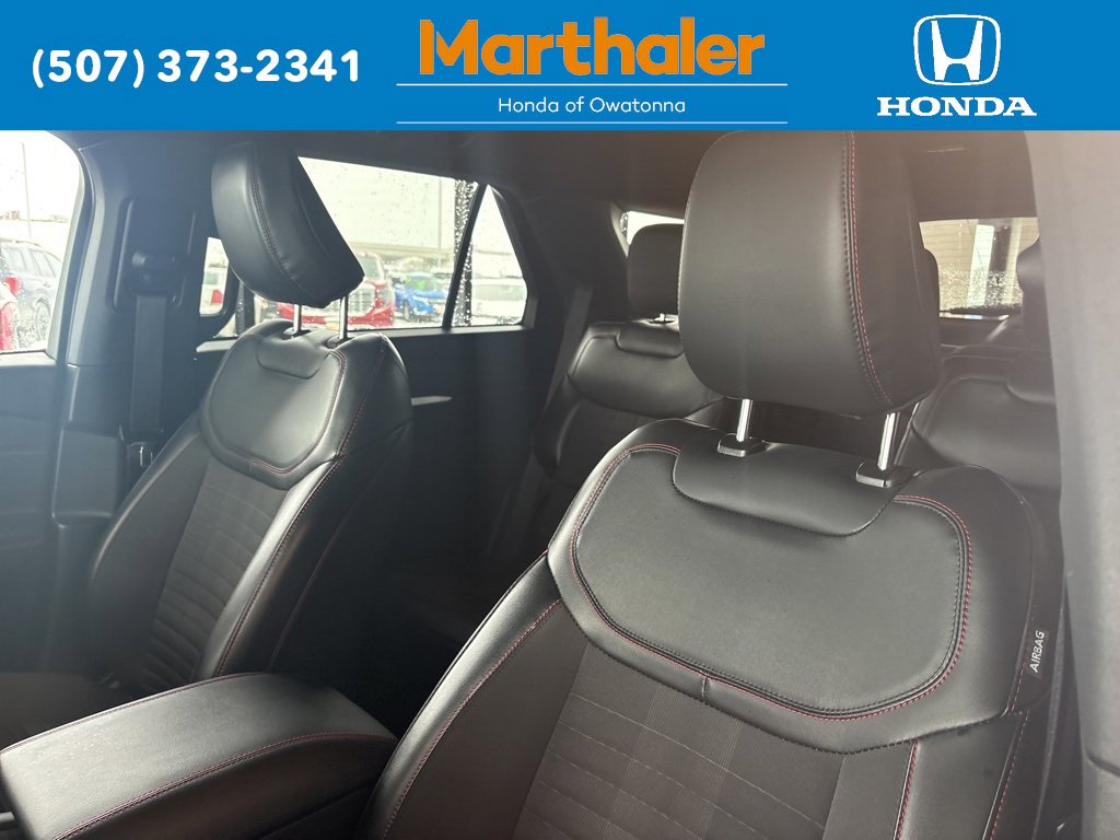 Used 2025 Ford Explorer ST-Line image 8