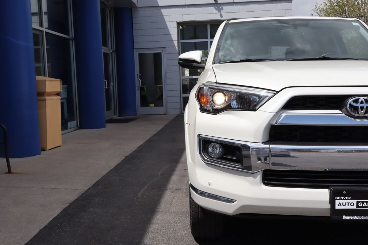 Used 2015 Toyota 4Runner Limited AWD/4WD image 28