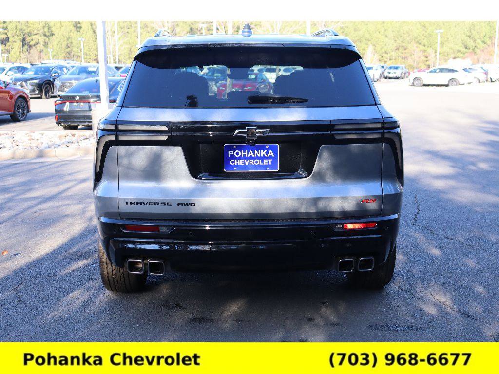 Used 2024 Chevrolet Traverse RS image 6