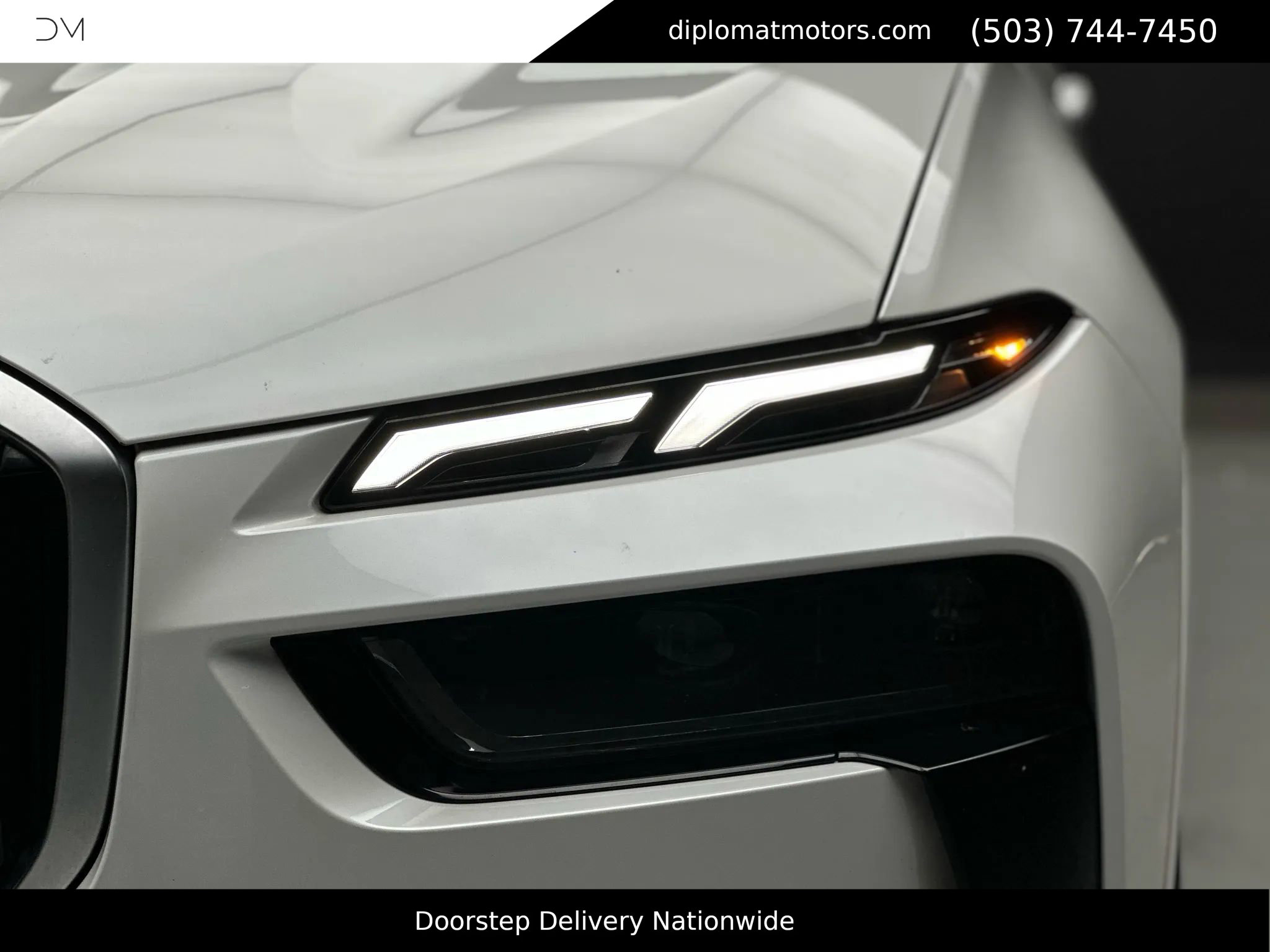 Used 2024 BMW X7 M60i w/ Executive Package image 13