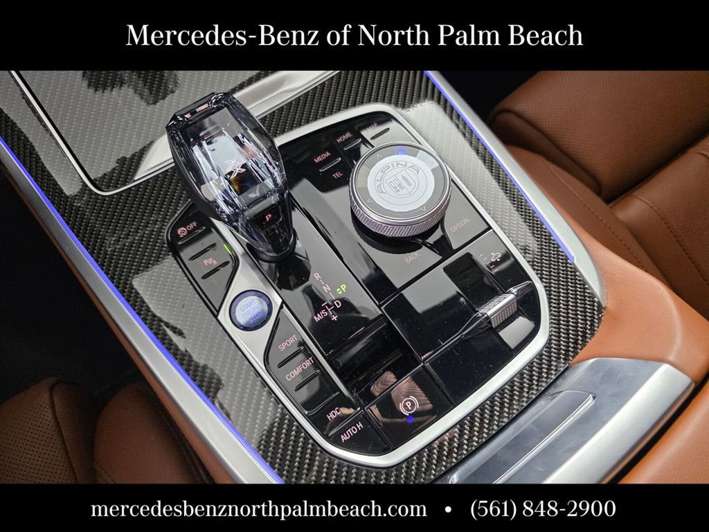 Used 2025 BMW ALPINA XB7 AWD/4WD image 25