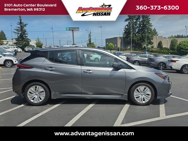 Used 2022 Nissan Leaf S FWD image 6