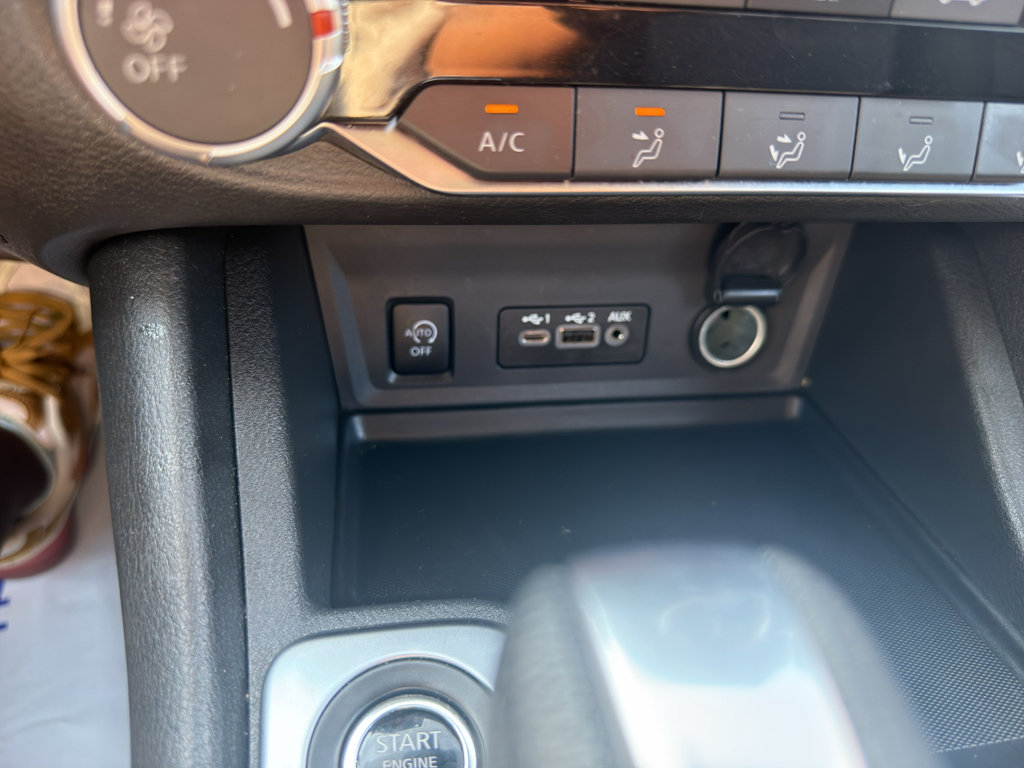 Used 2025 Nissan Sentra SV FWD image 12