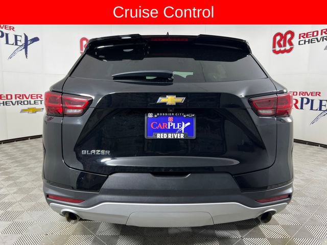 Used 2023 Chevrolet Blazer LT w/ Driver Confidence Package image 7