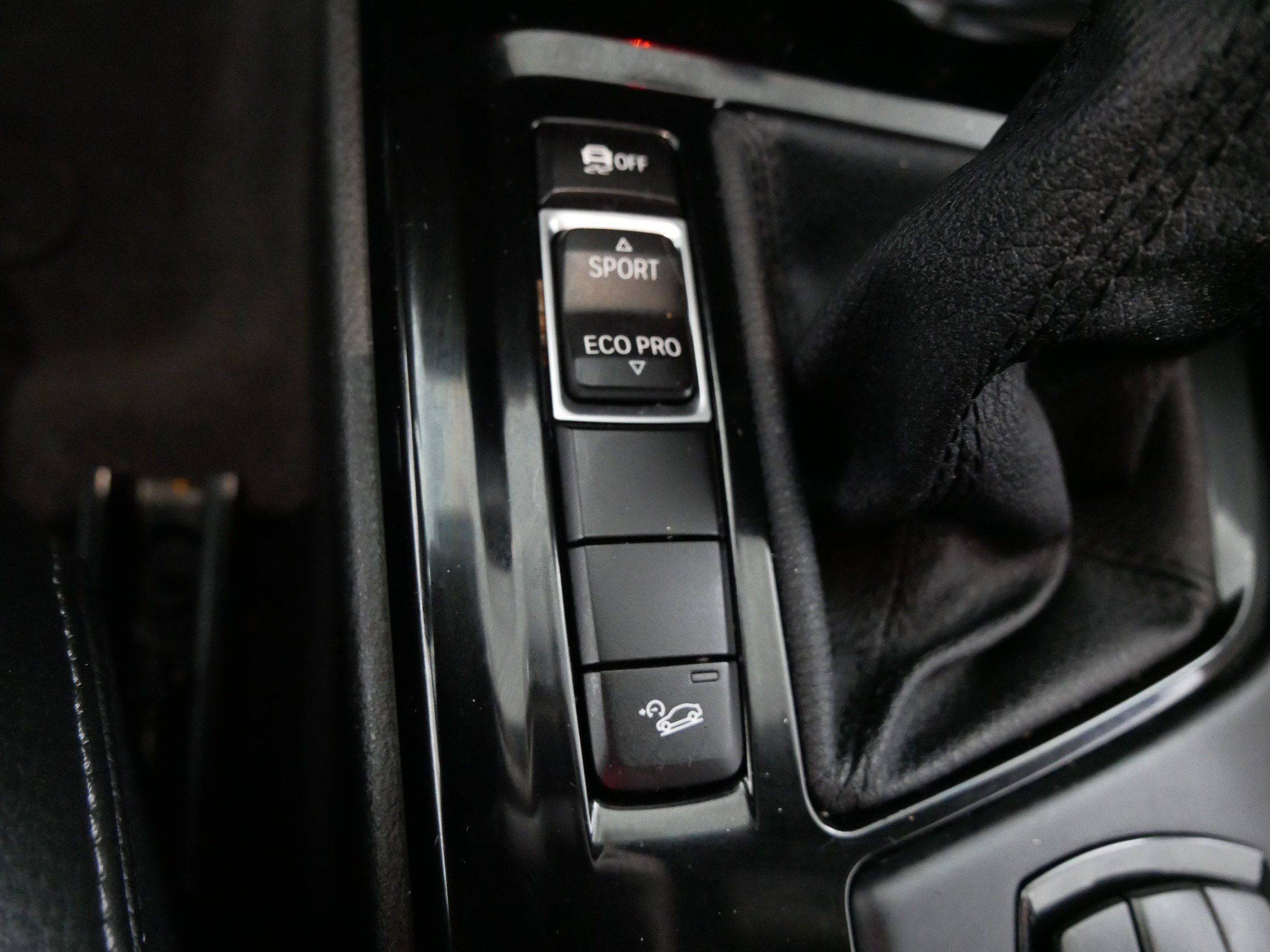 Used 2018 BMW X2 xDrive28i w/ M SportX Package image 31