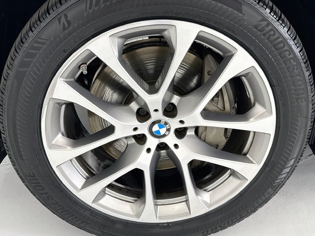 Used 2021 BMW X5 xDrive45e w/ Premium Package AWD/4WD image 29