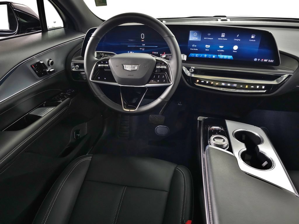 Certified 2024 Cadillac Lyriq Tech w/ Driver Assist Package AWD/4WD image 22