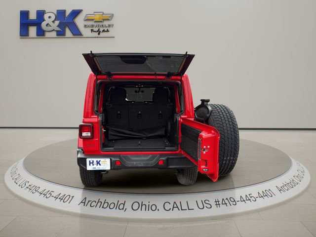 Used 2021 Jeep Wrangler Unlimited Sahara w/ Uconnect 4C Nav & Sound Group image 11