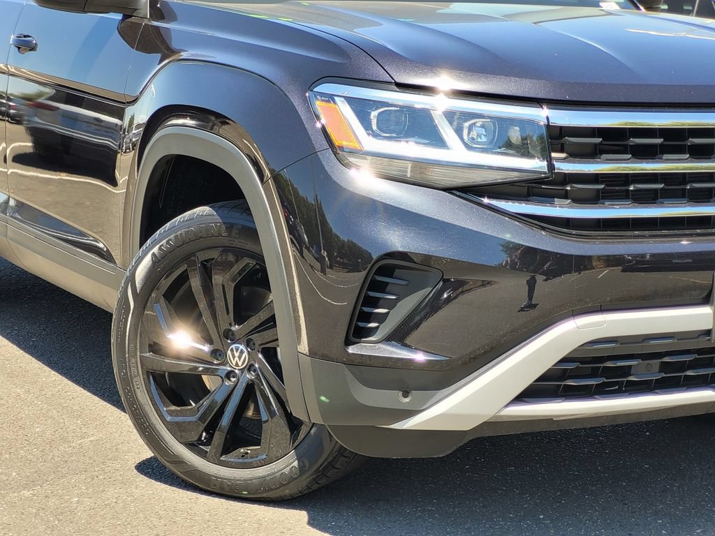 Used 2023 Volkswagen Atlas SE w/ Black Wheel Package AWD/4WD image 4