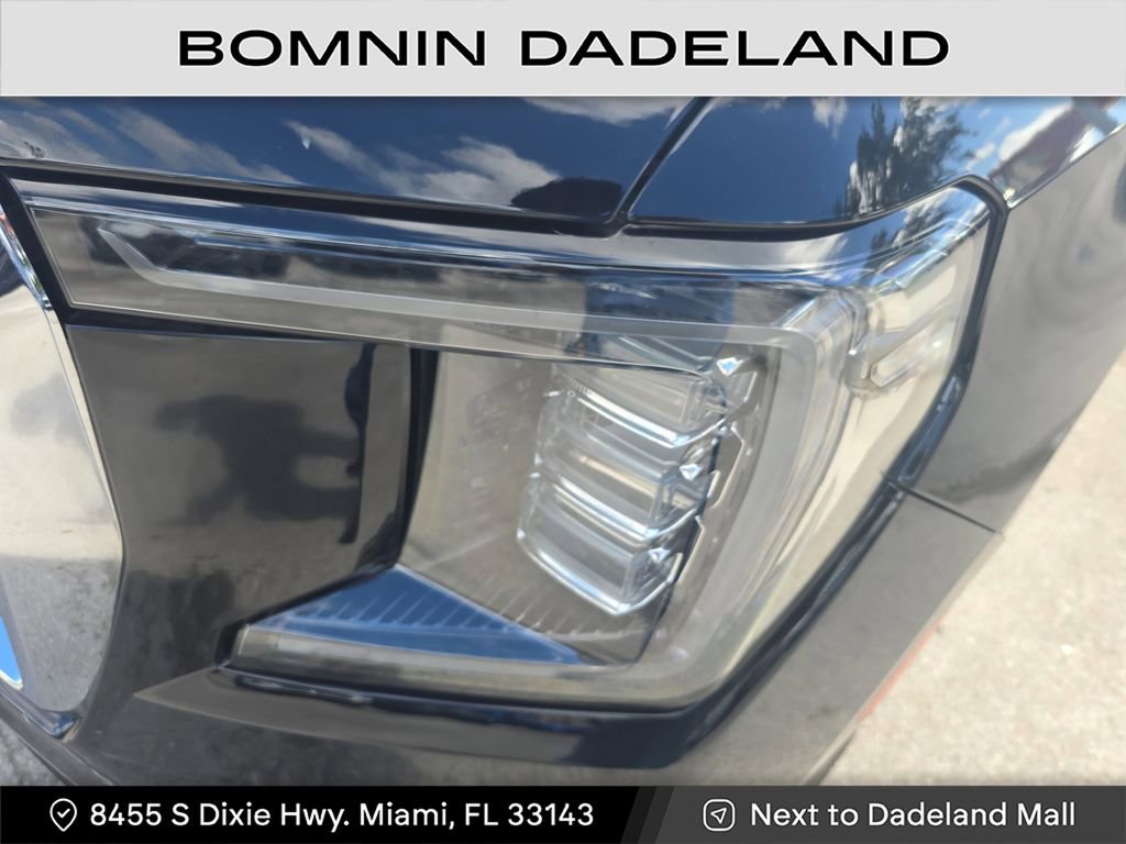 Used 2021 GMC Yukon SLE image 30