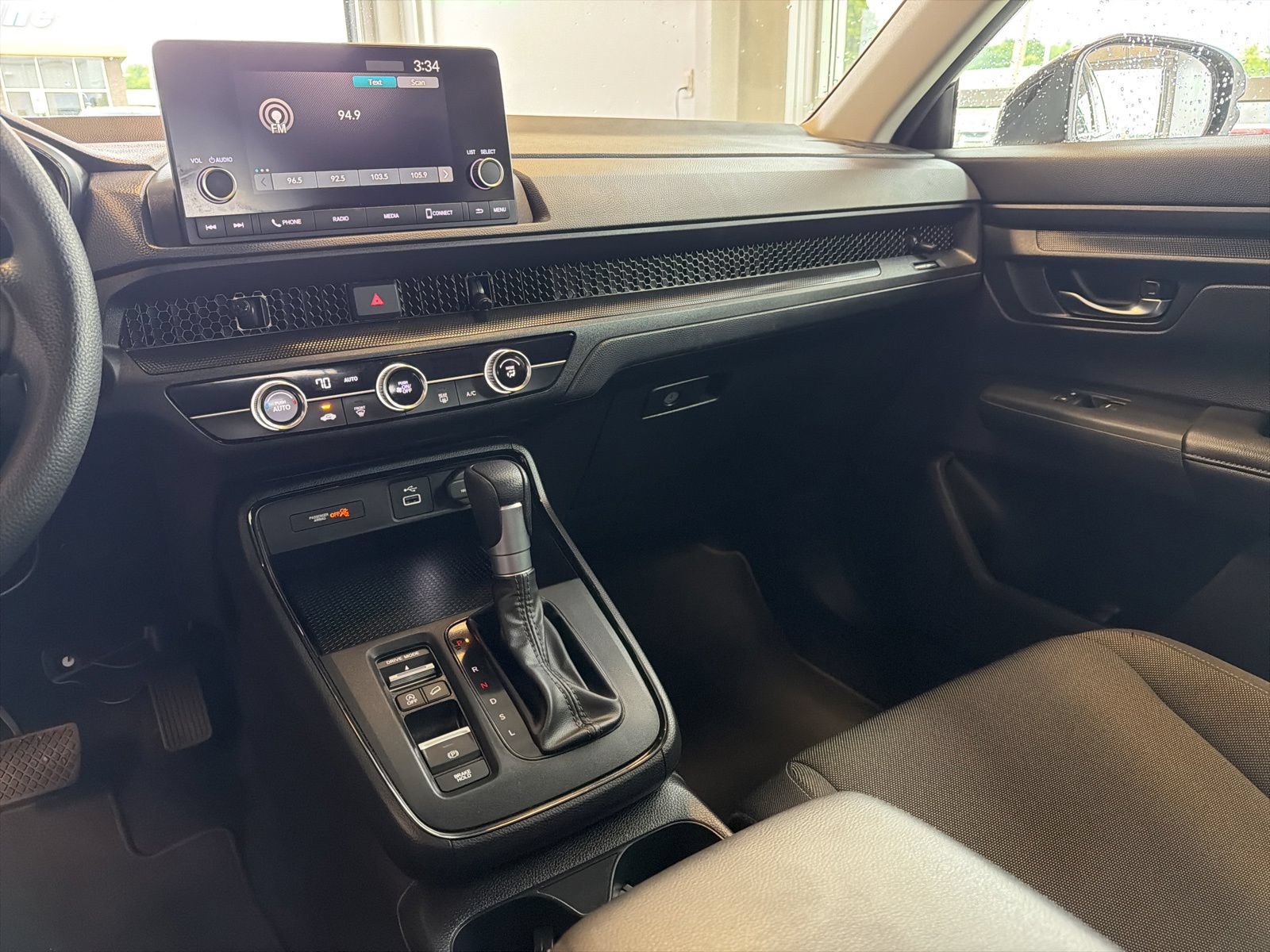 Used 2025 Honda CR-V LX image 20