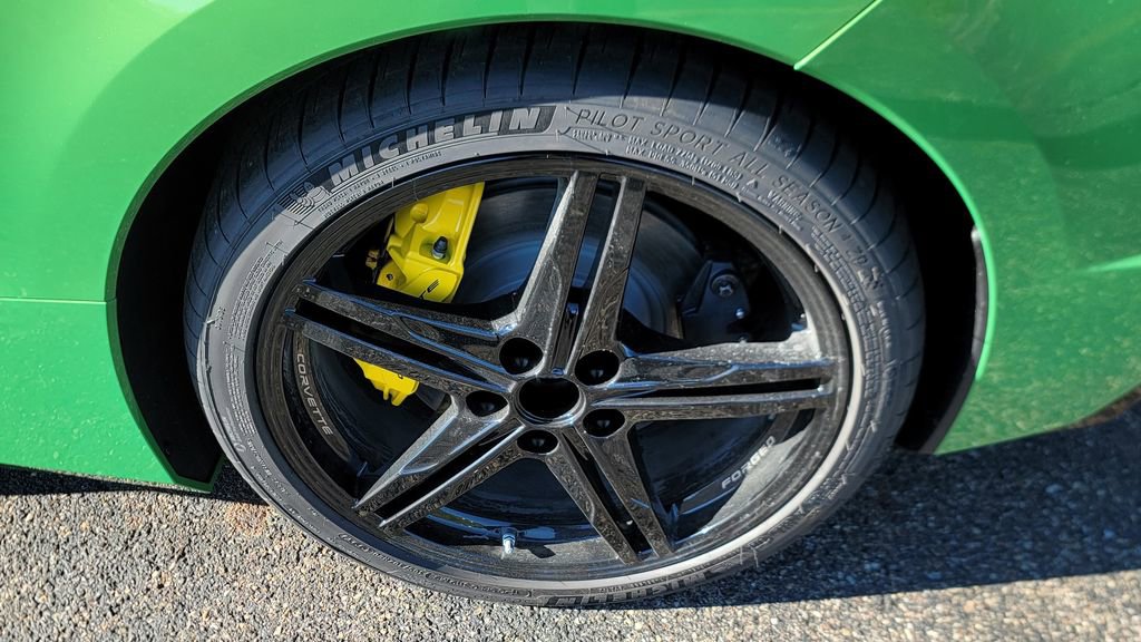 New 2026 Chevrolet Corvette Stingray Preferred Conv image 8