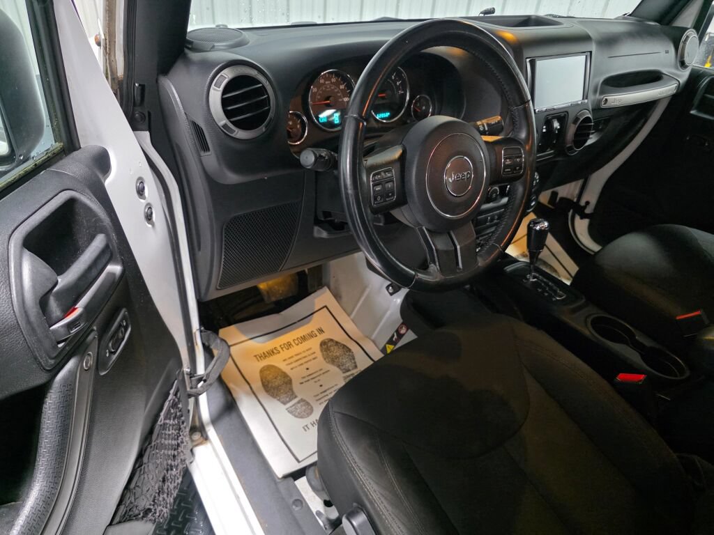 Used 2016 Jeep Wrangler Unlimited Sport AWD/4WD image 6