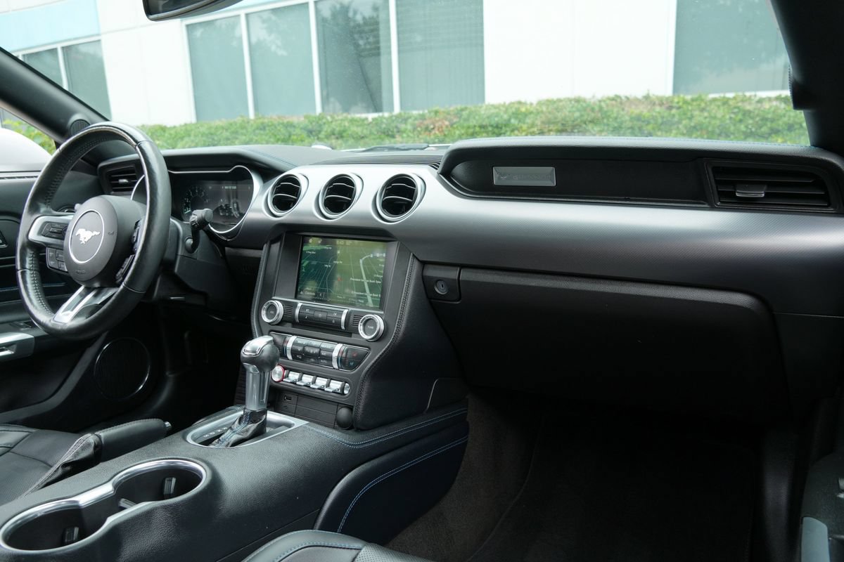 Used 2018 Ford Mustang GT Premium w/ Equipment Group 401A RWD image 7