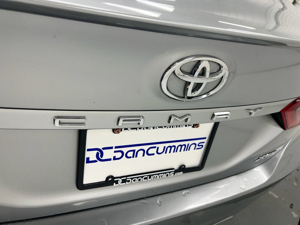 Used 2023 Toyota Camry XSE FWD image 25