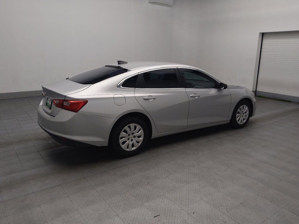 Used 2016 Chevrolet Malibu L image 10