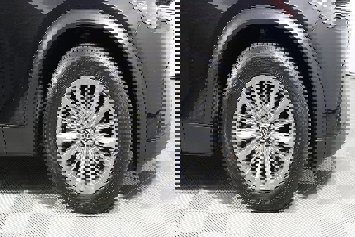 Used 2024 MAZDA CX-90 3.3 Turbo w/ Preferred Plus image 51