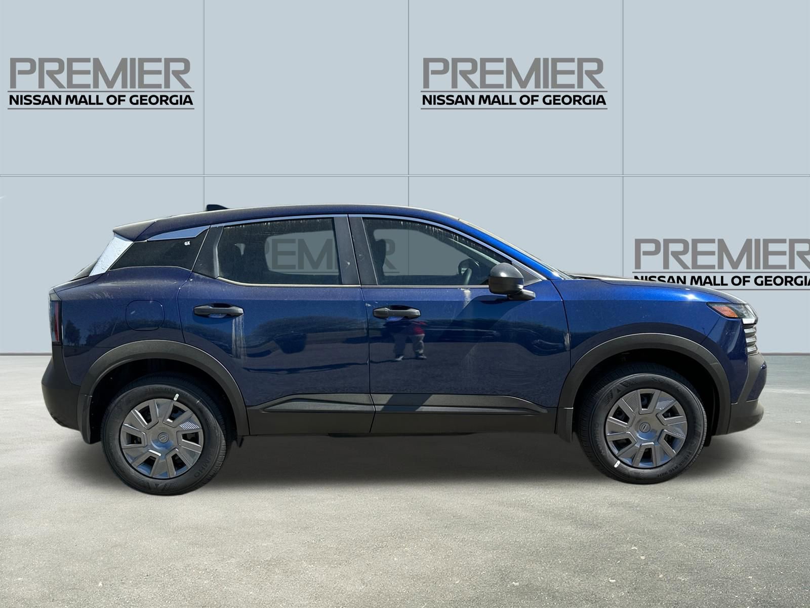 New 2026 Nissan Kicks S image 4