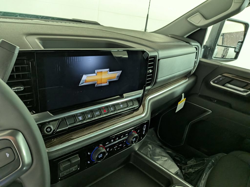 New 2026 Chevrolet Silverado 3500 LT AWD/4WD image 20