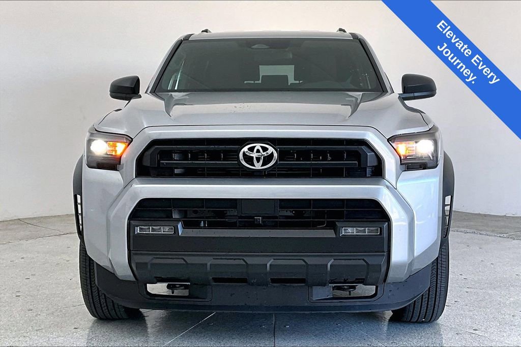 Used 2025 Toyota 4Runner SR5 image 5