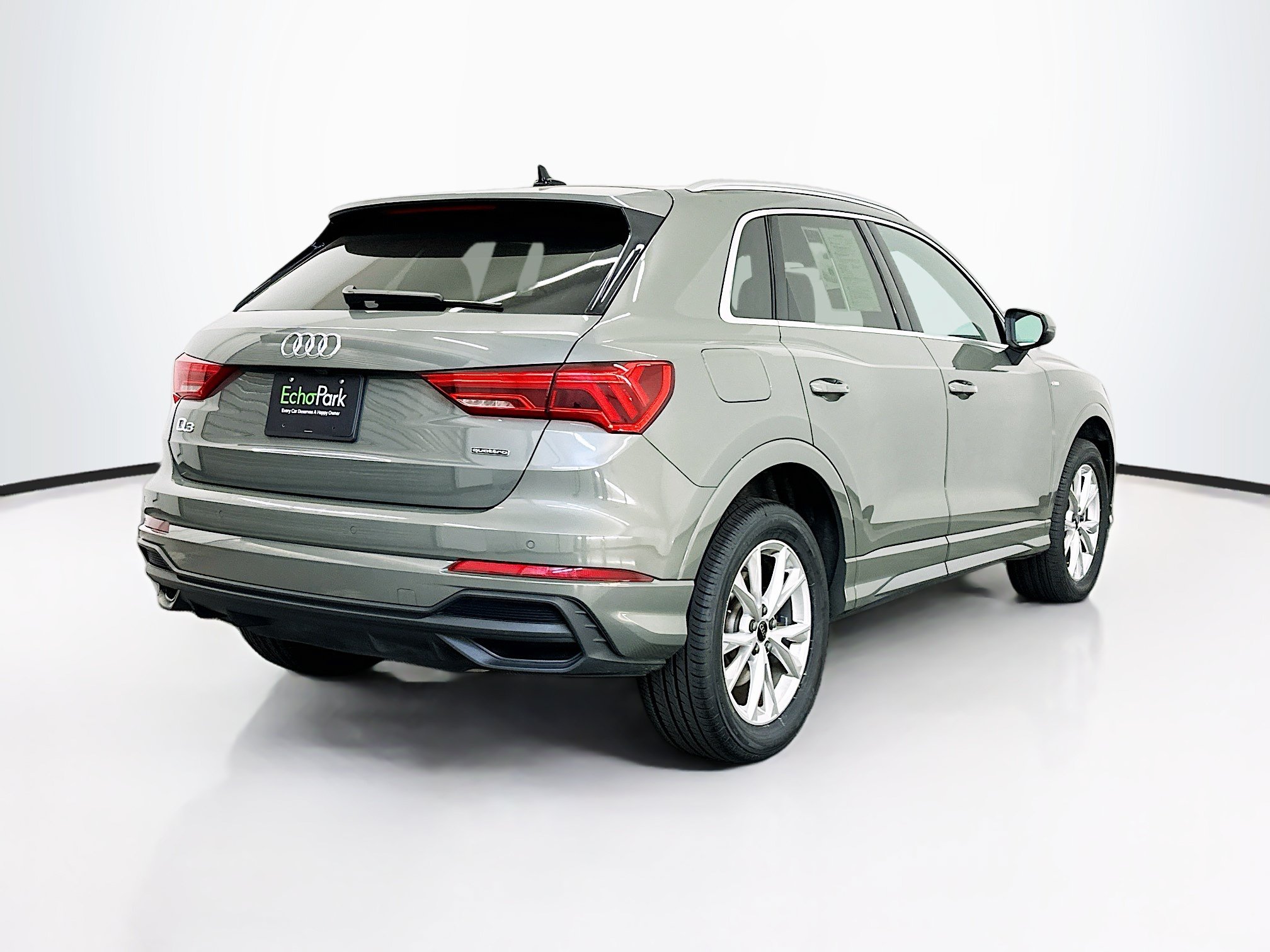 Used 2025 Audi Q3 2.0T Premium AWD/4WD image 9
