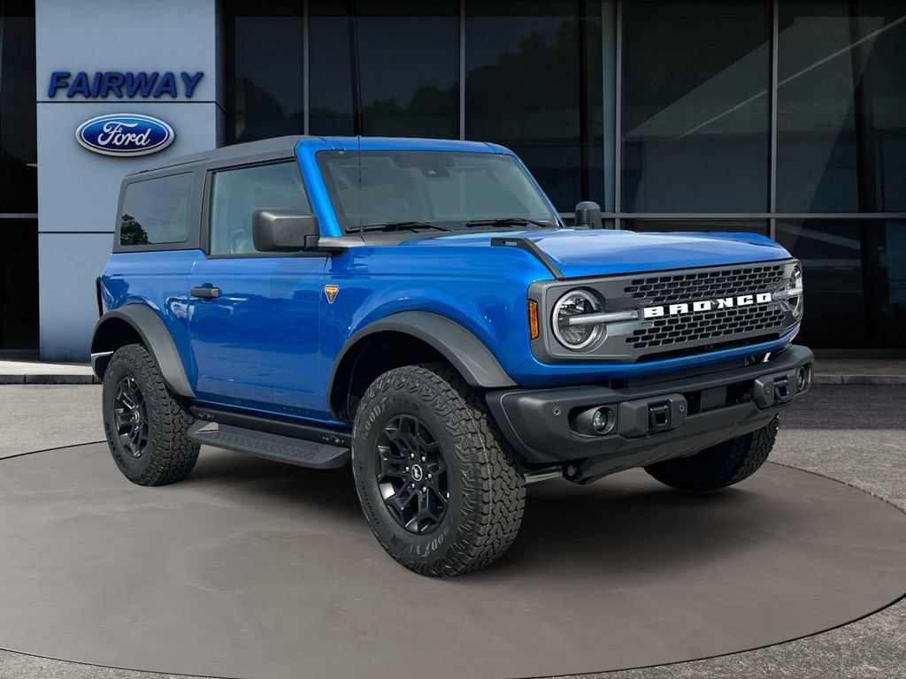 Certified 2026 Ford Bronco Badlands AWD/4WD image 3