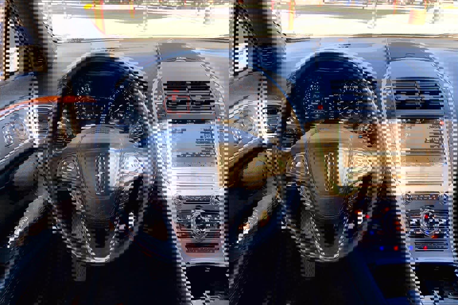 Used 2018 Lincoln MKZ Reserve w/ Technology Package image 6