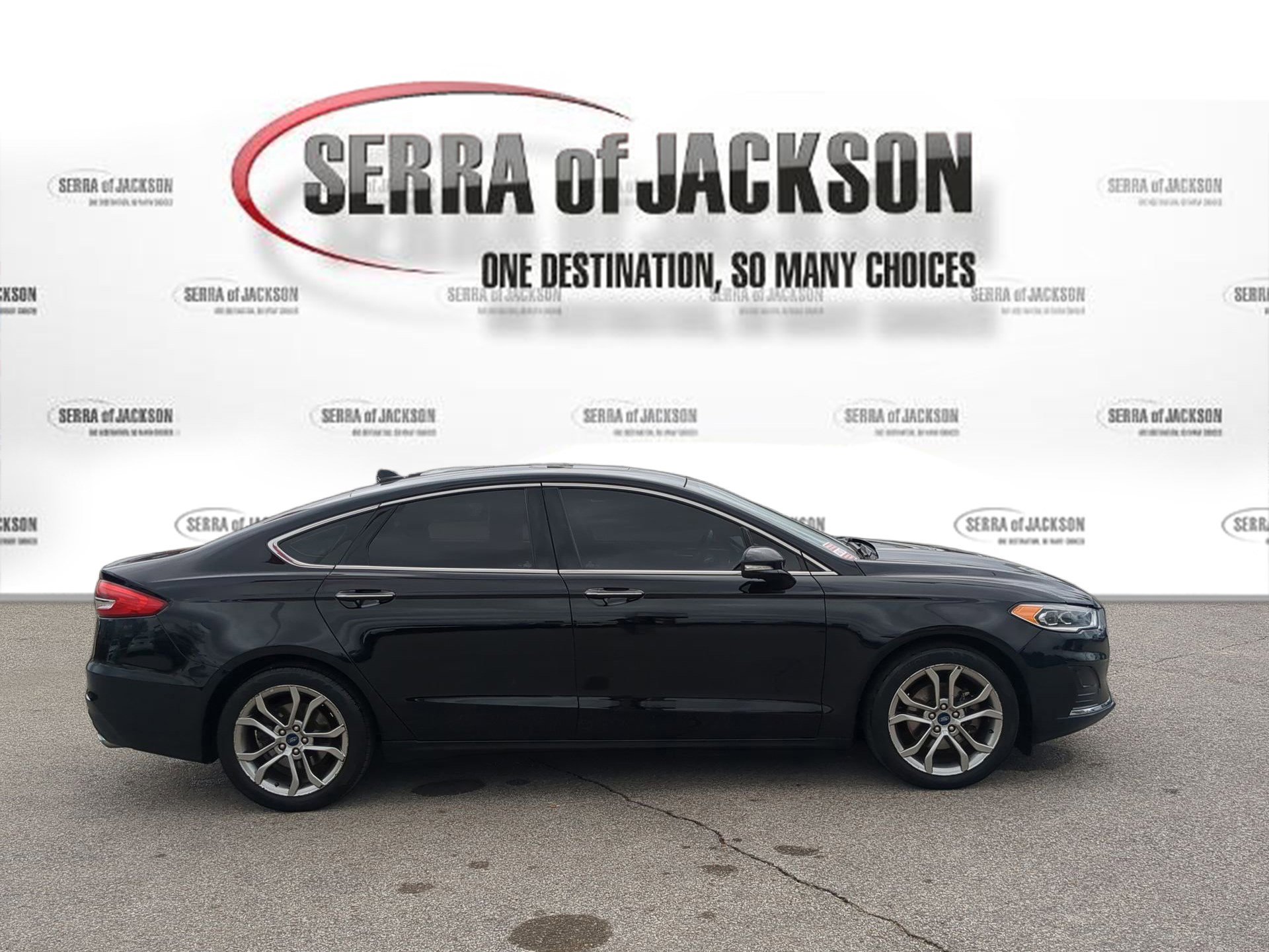 Used 2019 Ford Fusion SEL FWD image 9