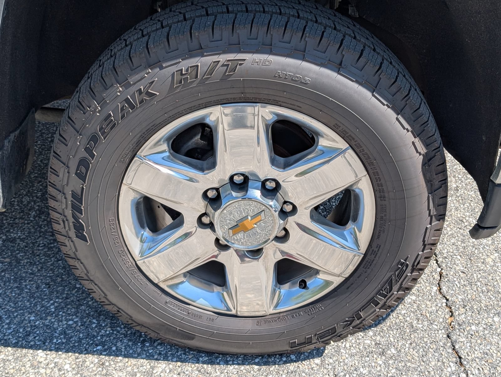 Used 2023 Chevrolet Silverado 3500 LTZ AWD/4WD image 12