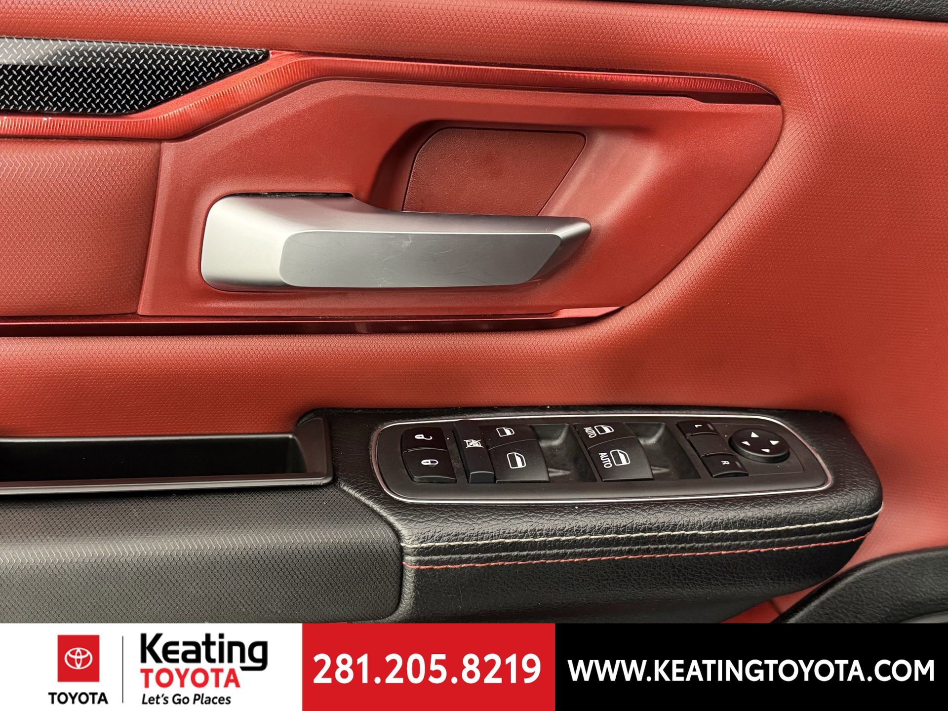 Used 2019 RAM 1500 Rebel image 11