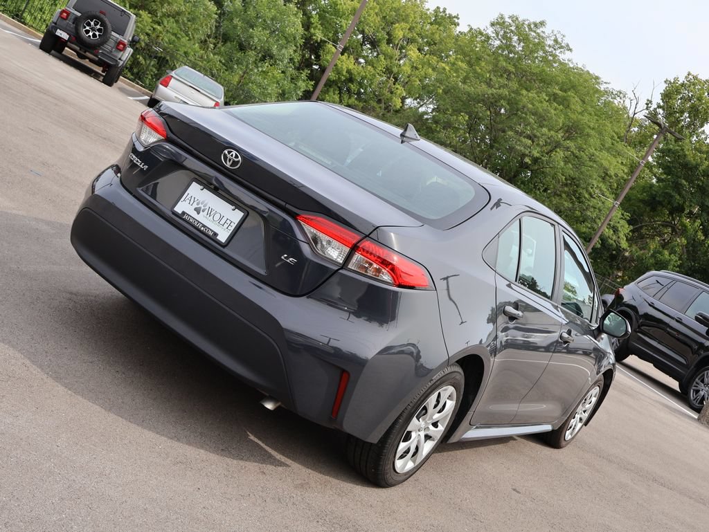 Used 2024 Toyota Corolla LE FWD image 7