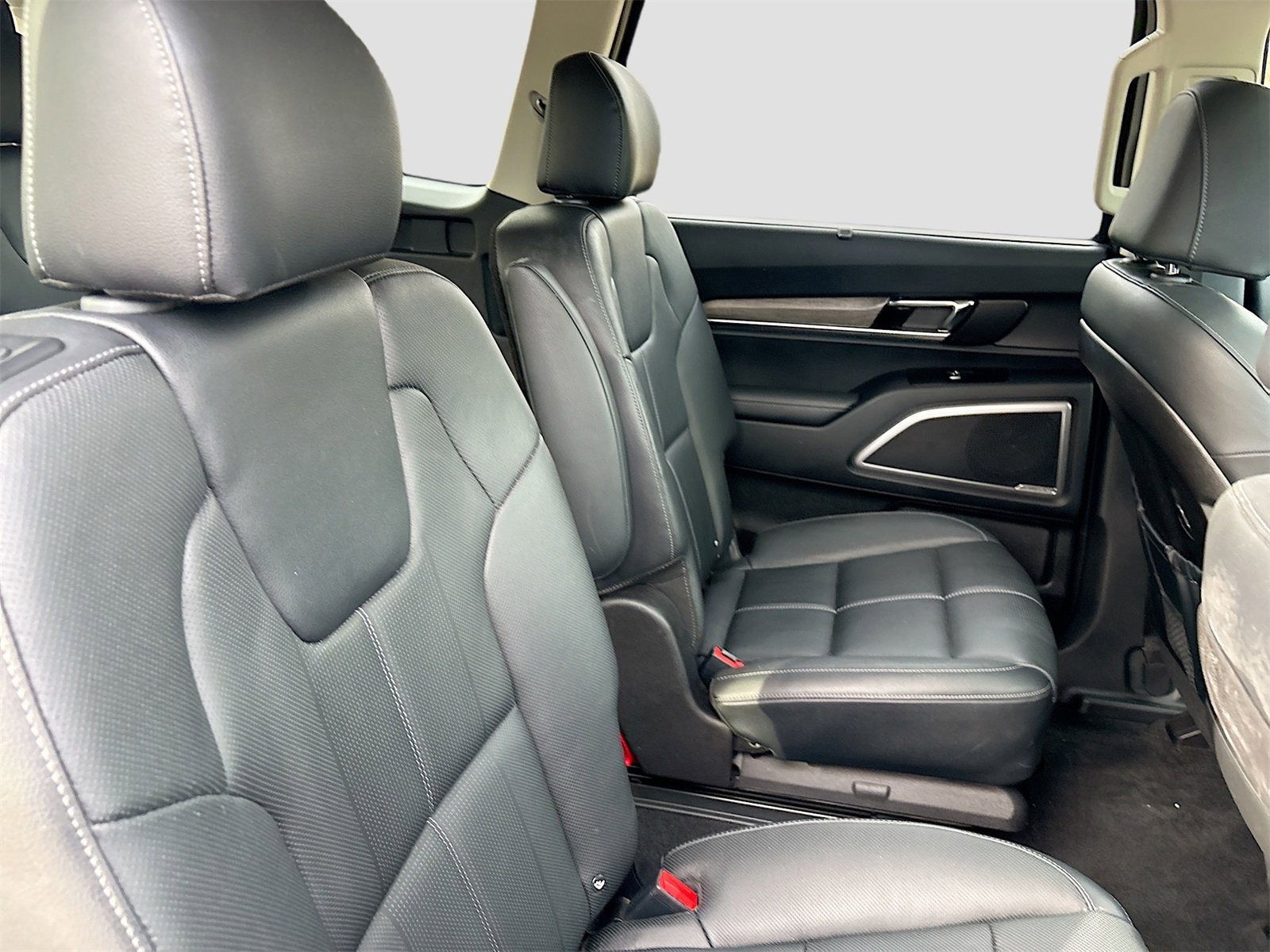 Used 2022 Kia Telluride EX w/ EX Premium Package image 30