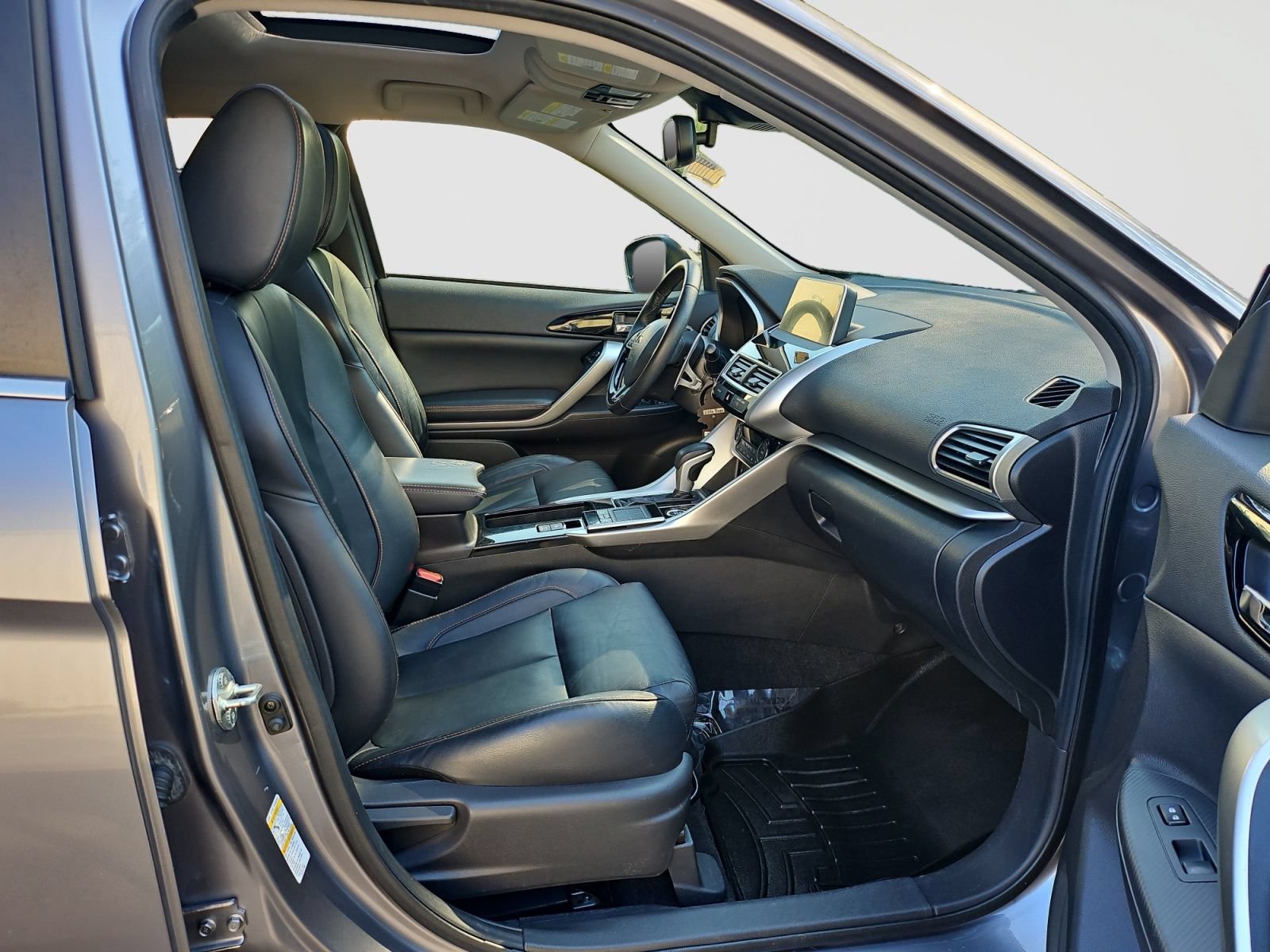 Used 2019 Mitsubishi Eclipse Cross SE AWD/4WD image 15