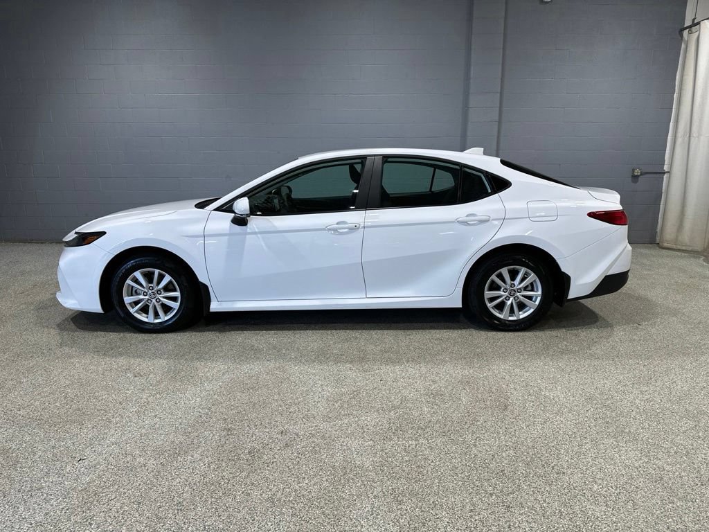 Certified 2026 Toyota Camry LE AWD/4WD image 5
