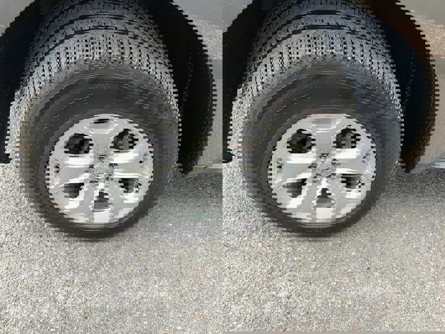 Used 2013 Ford Edge SEL image 5